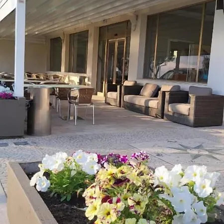 فندق Metropol 3*